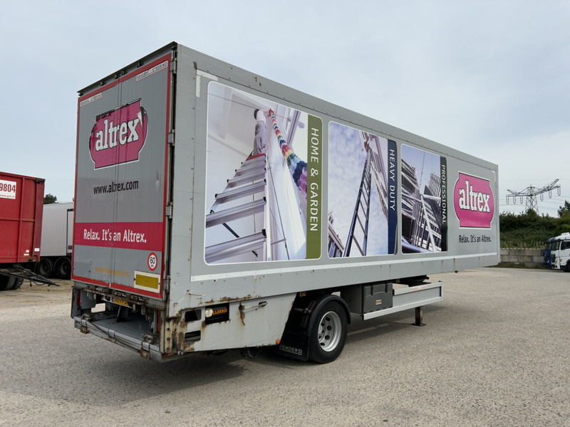 Renders ROC 12.10 City / Curtainside / Loadlift 2000 kg / NL Trailer - Тентованный полуприцеп: фото 2 Renders ROC 12.10 City / Curtainside / Loadlift 2000 kg / NL Trailer - Тентованный полуприцеп: фото 2