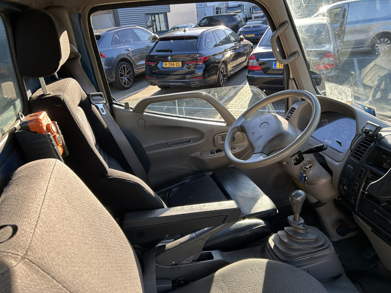 Toyota Dyna 100 3.0 D-4D / Kipper - Tipper / Blad - Bald / APK TUV 07-26 - Малотоннажный самосвал: фото 3 Toyota Dyna 100 3.0 D-4D / Kipper - Tipper / Blad - Bald / APK TUV 07-26 - Малотоннажный самосвал: фото 3