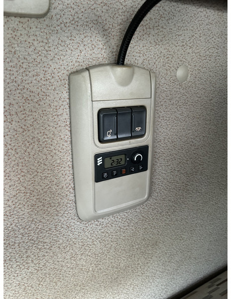 Тягач DAF XF 440 FT SC / Smart Tacho V2 / 2 Tanks / Stand Klima: фото 9