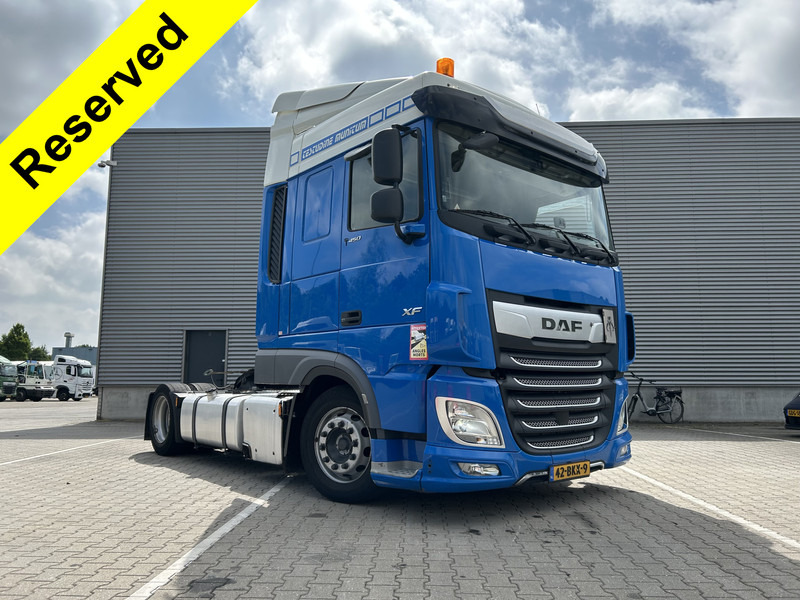 DAF XF 450 FT SC / Mega - Low Deck / 630 dkm / 2 Tanks / Tacho V2 / Stand Airco - Тягач: фото 1 DAF XF 450 FT SC / Mega - Low Deck / 630 dkm / 2 Tanks / Tacho V2 / Stand Airco - Тягач: фото 1