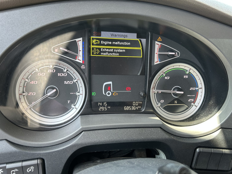 DAF XF 480 FTG Space Cab / 685 dkm / 6x2 / New Tacho / APK TUV 10-25 - Тягач: фото 4 DAF XF 480 FTG Space Cab / 685 dkm / 6x2 / New Tacho / APK TUV 10-25 - Тягач: фото 4