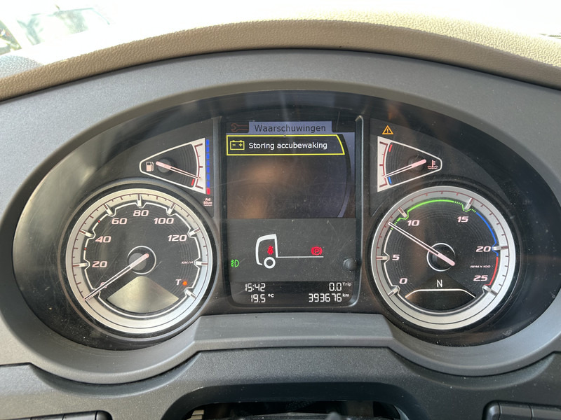 DAF XF 480 FTP Space Cab / 6x2 / Stand Airco / NL Truck - Тягач: фото 4 DAF XF 480 FTP Space Cab / 6x2 / Stand Airco / NL Truck - Тягач: фото 4