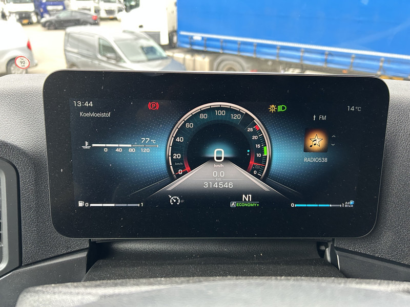 Mercedes-Benz Actros 1845 Gigaspace / Tacho V2 / Blower - PTO / Stand Airco / APK 04-26 - Тягач: фото 4 Mercedes-Benz Actros 1845 Gigaspace / Tacho V2 / Blower - PTO / Stand Airco / APK 04-26 - Тягач: фото 4