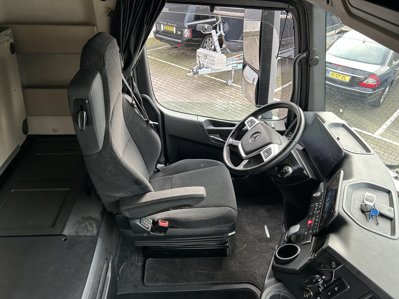 Mercedes-Benz Actros L 1845 Gigaspace / New Tacho V2 / 2 Tanks / Stand Klima / APK 11-26 - Тягач: фото 3 Mercedes-Benz Actros L 1845 Gigaspace / New Tacho V2 / 2 Tanks / Stand Klima / APK 11-26 - Тягач: фото 3