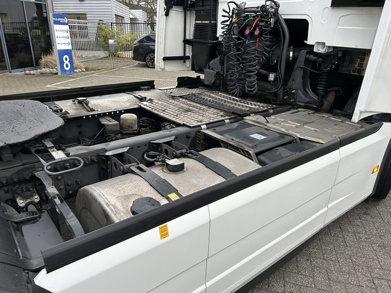 Тягач Volvo FH 500 Globetrotter XL / New Tacho V2 / Stand Klima / 2 Tanks / APK TUV 09-26: фото 18