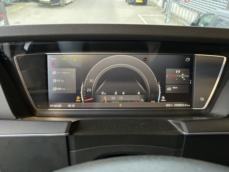 Volvo FH 500 Globetrotter XL / New Tacho V2 / Stand Klima / 2 Tanks / APK TUV 09-26 - Тягач: фото 4 Volvo FH 500 Globetrotter XL / New Tacho V2 / Stand Klima / 2 Tanks / APK TUV 09-26 - Тягач: фото 4