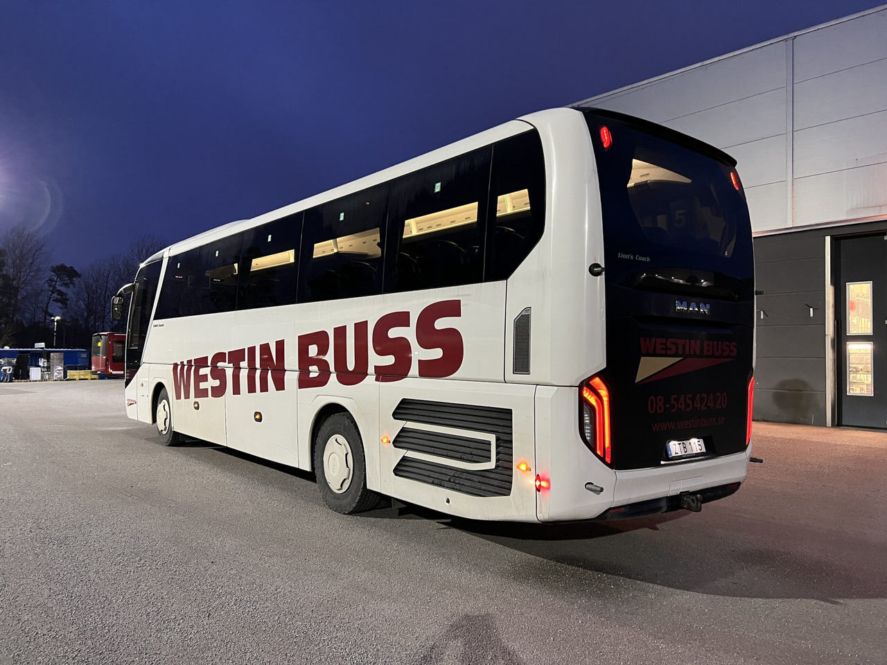 MAN Lions Coach R07 Euro 6D - Туристический автобус: фото 4 MAN Lions Coach R07 Euro 6D - Туристический автобус: фото 4