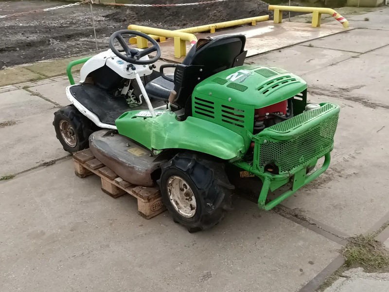 Maaier Etesia Twenty One HP - Газонокосилка: фото 3 Maaier Etesia Twenty One HP - Газонокосилка: фото 3