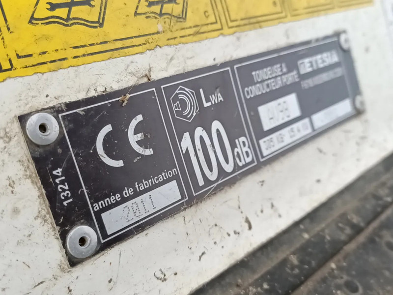 Газонокосилка Maaier Etesia Twenty One HP: фото 7 Газонокосилка Maaier Etesia Twenty One HP: фото 7