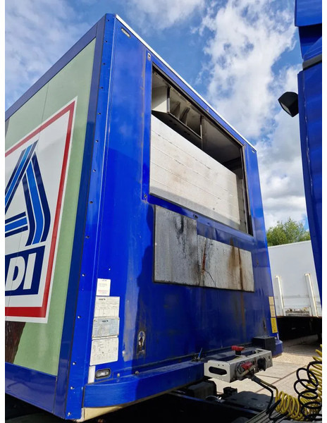 Schmitz Cargobull SKO 24 - Полуприцеп-фургон: фото 3 Schmitz Cargobull SKO 24 - Полуприцеп-фургон: фото 3