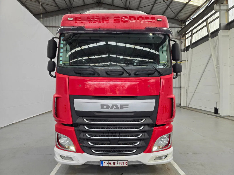 DAF XF 106.460 INTARDER / MANUEL / SPACECAB - Тягач: фото 2 DAF XF 106.460 INTARDER / MANUEL / SPACECAB - Тягач: фото 2