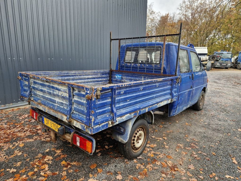 Volkswagen Transporter 2.4d / DUBBELCABINE / PICK UP - Малотоннажный бортовой грузовик, Грузопассажирский фургон: фото 5 Volkswagen Transporter 2.4d / DUBBELCABINE / PICK UP - Малотоннажный бортовой грузовик, Грузопассажирский фургон: фото 5