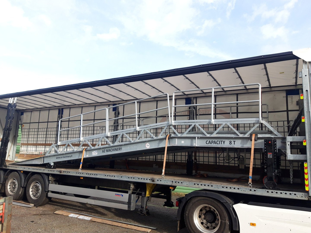 Новый Погрузочная рампа Loading Ramp with with hydraulic tilting bridge -  AZ RAMP - STAR- 8T FULL GALVA: фото 17