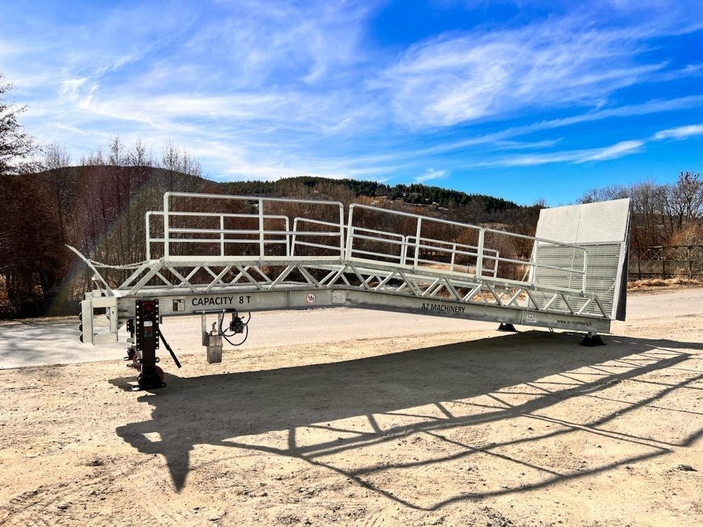 Новый Погрузочная рампа Loading Ramp with with hydraulic tilting bridge -  AZ RAMP - STAR- 8T FULL GALVA: фото 9