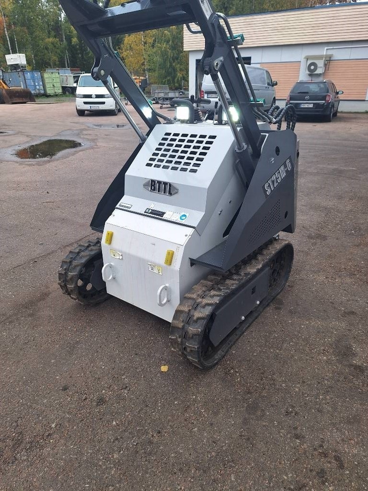 BTTL St25m-6 - Гусеничный погрузчик: фото 3 BTTL St25m-6 - Гусеничный погрузчик: фото 3