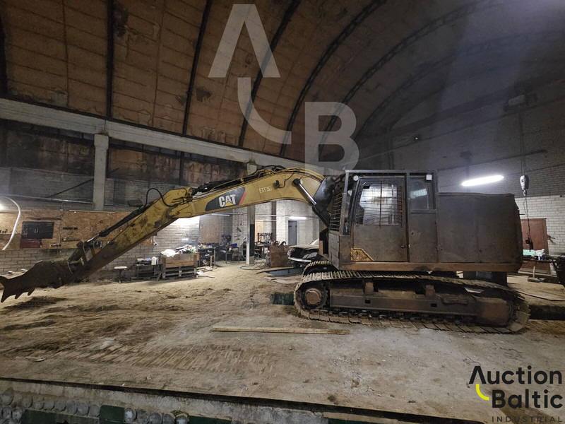 Гусеничный экскаватор Caterpillar 318 E L: фото 6