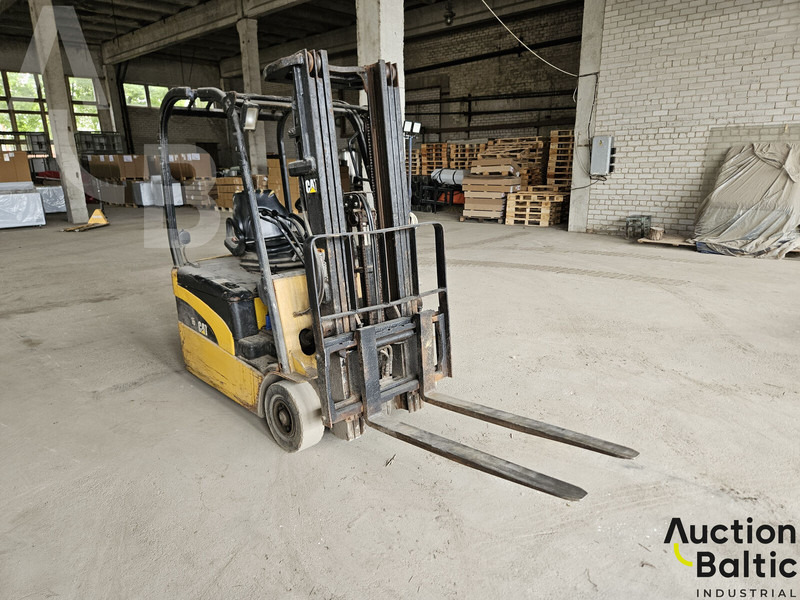 Caterpillar EP 16 NT - Электропогрузчик: фото 2 Caterpillar EP 16 NT - Электропогрузчик: фото 2