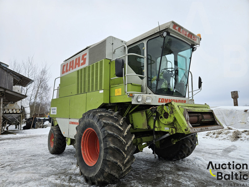 Claas Comandor 116CS - Зерноуборочный комбайн: фото 2 Claas Comandor 116CS - Зерноуборочный комбайн: фото 2