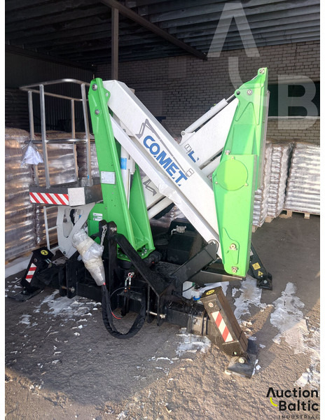 Comet X-Tractor - Коленчатый подъемник: фото 1 Comet X-Tractor - Коленчатый подъемник: фото 1