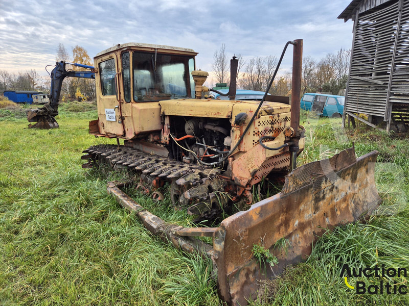 DT 75 - Бульдозер: фото 1 DT 75 - Бульдозер: фото 1