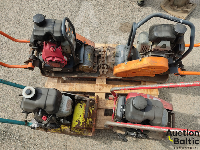 Dynapac LF45, Ammann AVP1033 & 2 Belle - Виброплита: фото 4 Dynapac LF45, Ammann AVP1033 & 2 Belle - Виброплита: фото 4