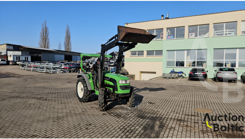 Foton FT404 - Трактор: фото 3 Foton FT404 - Трактор: фото 3