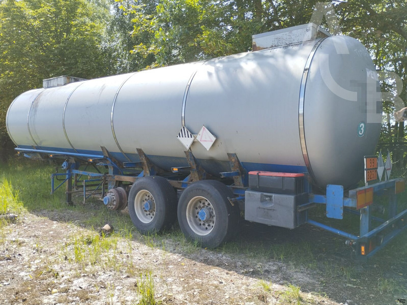 Hendricks Goch - Полуприцеп-цистерна: фото 2 Hendricks Goch - Полуприцеп-цистерна: фото 2