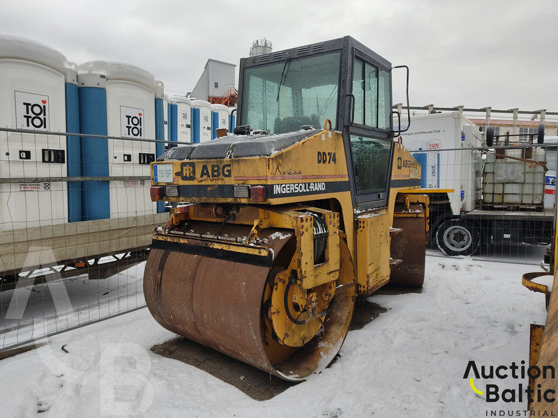 Ingersoll Rand DD74 - Каток: фото 1 Ingersoll Rand DD74 - Каток: фото 1