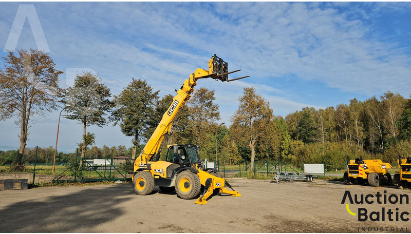 JCB 540-180 - Телескопический погрузчик: фото 3 JCB 540-180 - Телескопический погрузчик: фото 3