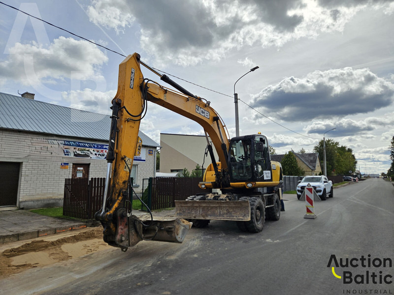 JCB JS 160 W - Колёсный экскаватор: фото 2 JCB JS 160 W - Колёсный экскаватор: фото 2