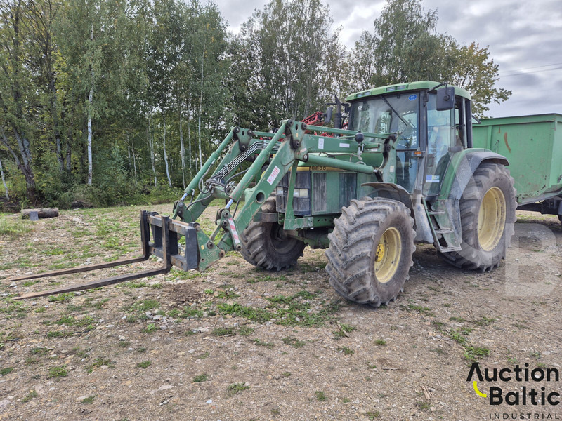 John Deere 6600 - Трактор: фото 2 John Deere 6600 - Трактор: фото 2