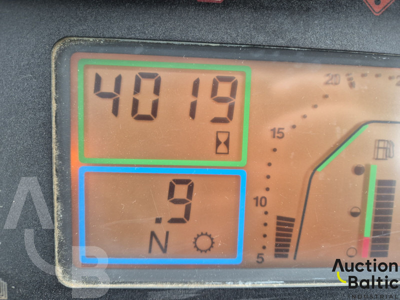 Трактор John Deere 7710: фото 10 Трактор John Deere 7710: фото 10