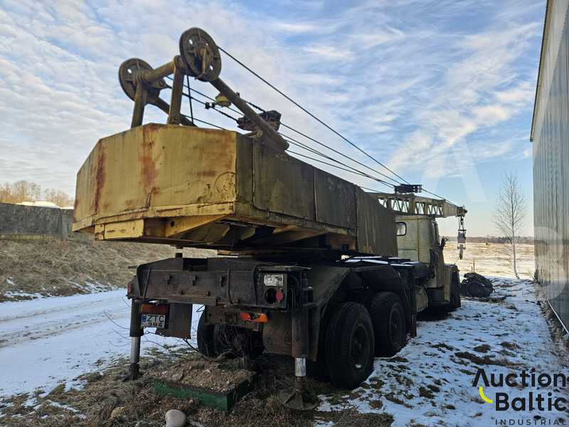 KRAZ 25 KC4562 - Вседорожный кран: фото 4 KRAZ 25 KC4562 - Вседорожный кран: фото 4