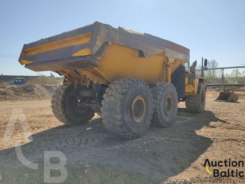 Komatsu HM400 - Сочленённый самосвал: фото 3 Komatsu HM400 - Сочленённый самосвал: фото 3