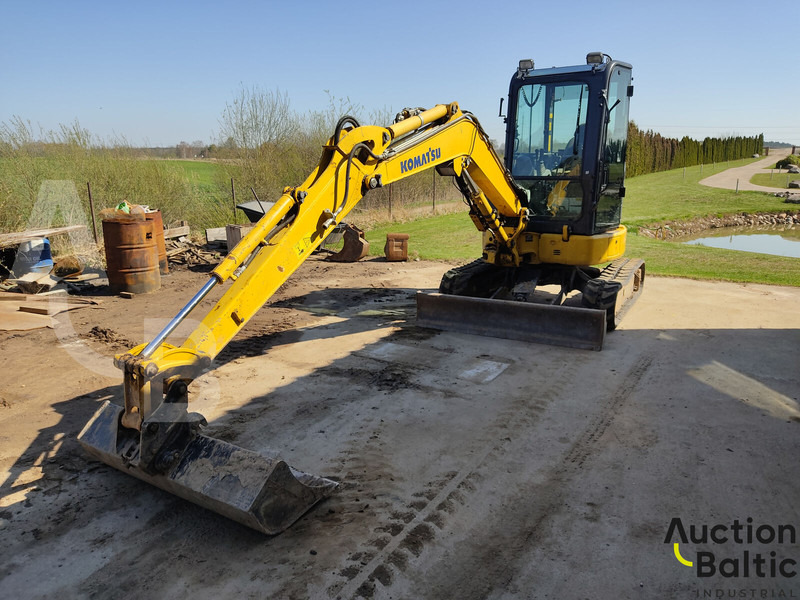 Komatsu PC35MR-5 - Мини-экскаватор: фото 1 Komatsu PC35MR-5 - Мини-экскаватор: фото 1