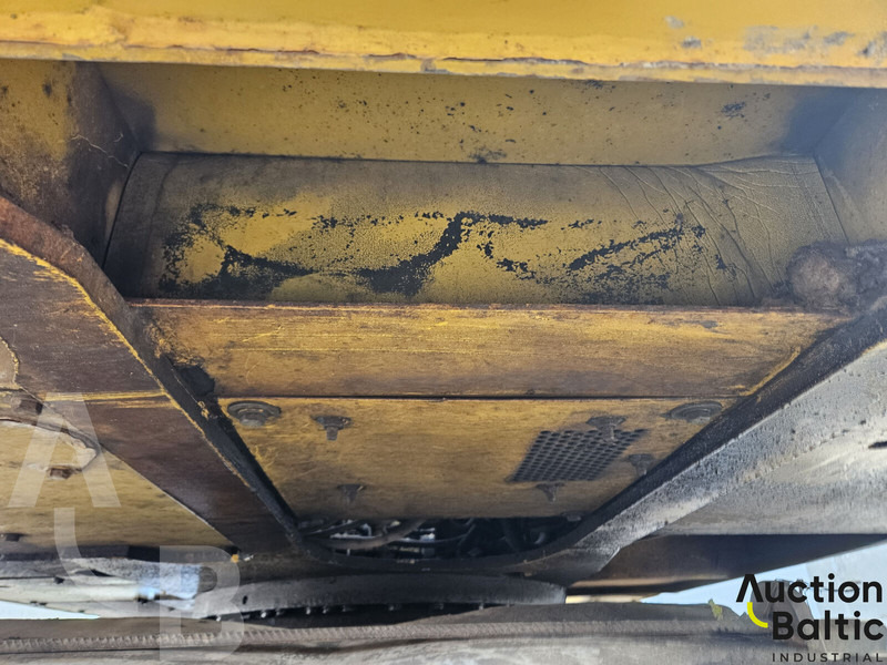 Колёсный экскаватор Komatsu PW130ES-6K: фото 13 Колёсный экскаватор Komatsu PW130ES-6K: фото 13