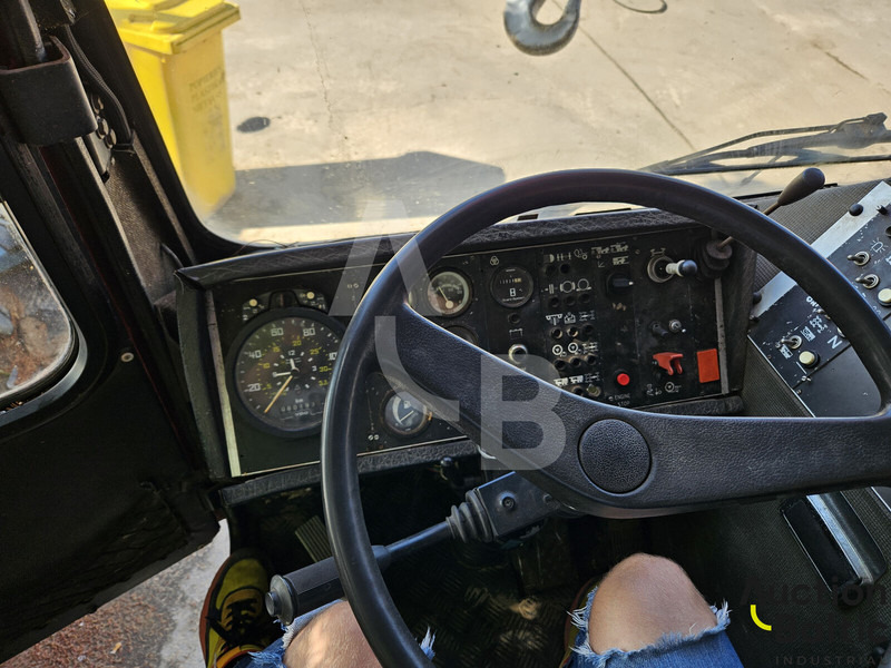 Кран-манипулятор Krupp KMK 4060: фото 6 Кран-манипулятор Krupp KMK 4060: фото 6