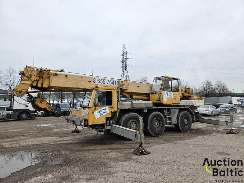 Liebherr LTM 1035 - Вседорожный кран: фото 3 Liebherr LTM 1035 - Вседорожный кран: фото 3
