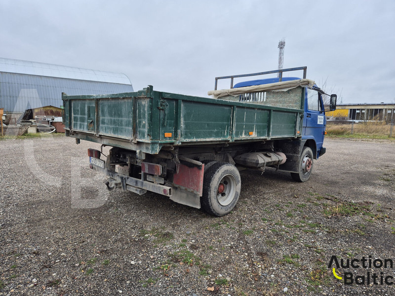 MAN 8.136 - Грузовик бортовой/ Платформа: фото 3 MAN 8.136 - Грузовик бортовой/ Платформа: фото 3