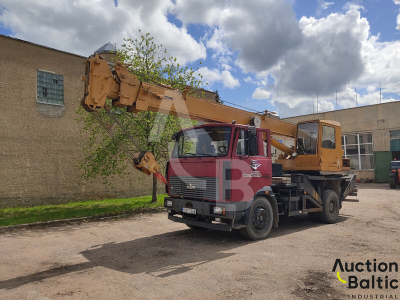 Maz 533731 - Кран-манипулятор: фото 1 Maz 533731 - Кран-манипулятор: фото 1