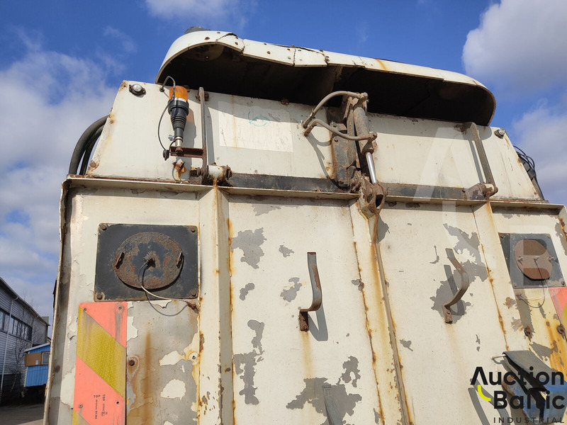 Mercedes-Benz 1517 - Подметально-уборочная машина: фото 5 Mercedes-Benz 1517 - Подметально-уборочная машина: фото 5