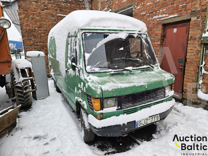 Mercedes-Benz 207D - Легковой фургон: фото 2 Mercedes-Benz 207D - Легковой фургон: фото 2