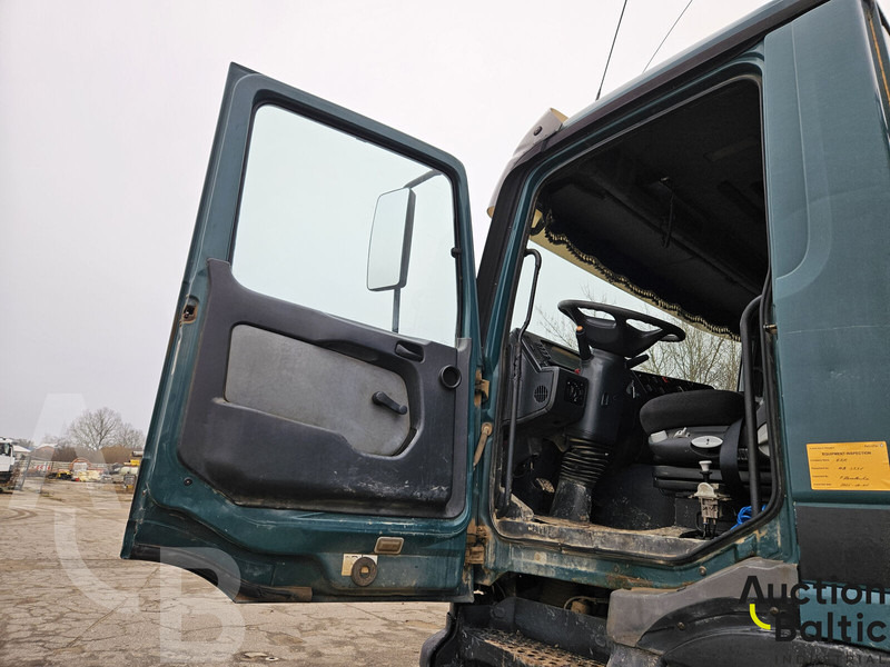 Mercedes-Benz 3331 - Самосвал: фото 5 Mercedes-Benz 3331 - Самосвал: фото 5