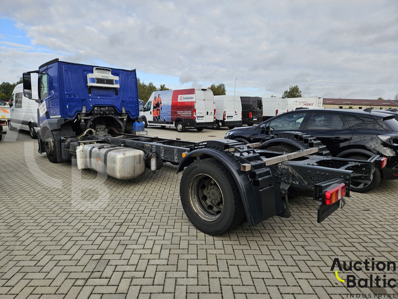 Mercedes-Benz Actros 1843 - Грузовик-шасси: фото 4 Mercedes-Benz Actros 1843 - Грузовик-шасси: фото 4