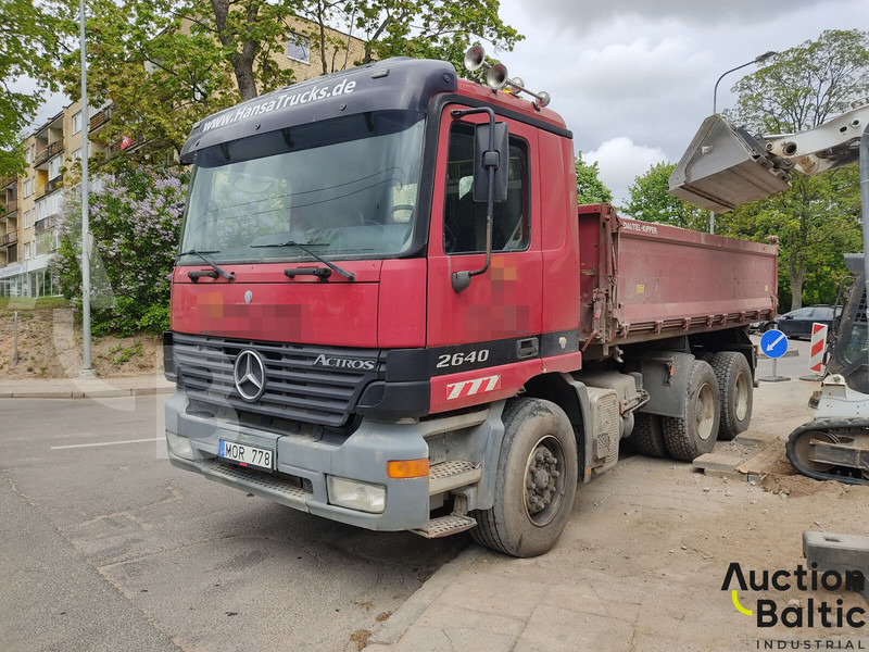 Mercedes-Benz Actros 2640 - Самосвал: фото 1 Mercedes-Benz Actros 2640 - Самосвал: фото 1
