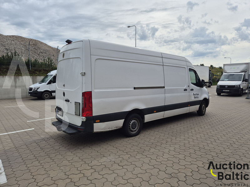 Mercedes-Benz Sprinter 316 - Цельнометаллический фургон: фото 3 Mercedes-Benz Sprinter 316 - Цельнометаллический фургон: фото 3