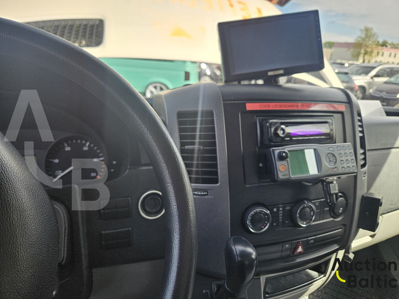 Машина скорой помощи Mercedes-Benz Sprinter: фото 7