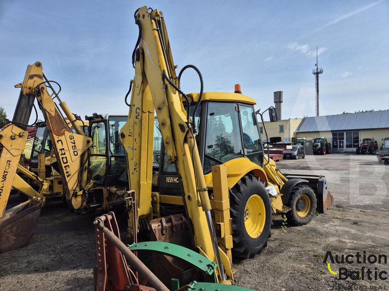 New Holland LB 110-4 PT - Колёсный экскаватор: фото 4 New Holland LB 110-4 PT - Колёсный экскаватор: фото 4