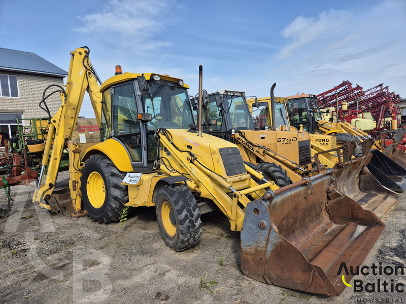 New Holland LB 110-4 PT - Колёсный экскаватор: фото 1 New Holland LB 110-4 PT - Колёсный экскаватор: фото 1