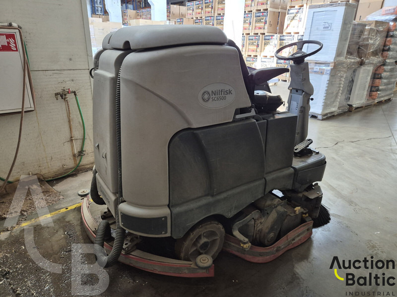 Nilfisk SC6500 - Подметально-уборочная машина: фото 4 Nilfisk SC6500 - Подметально-уборочная машина: фото 4